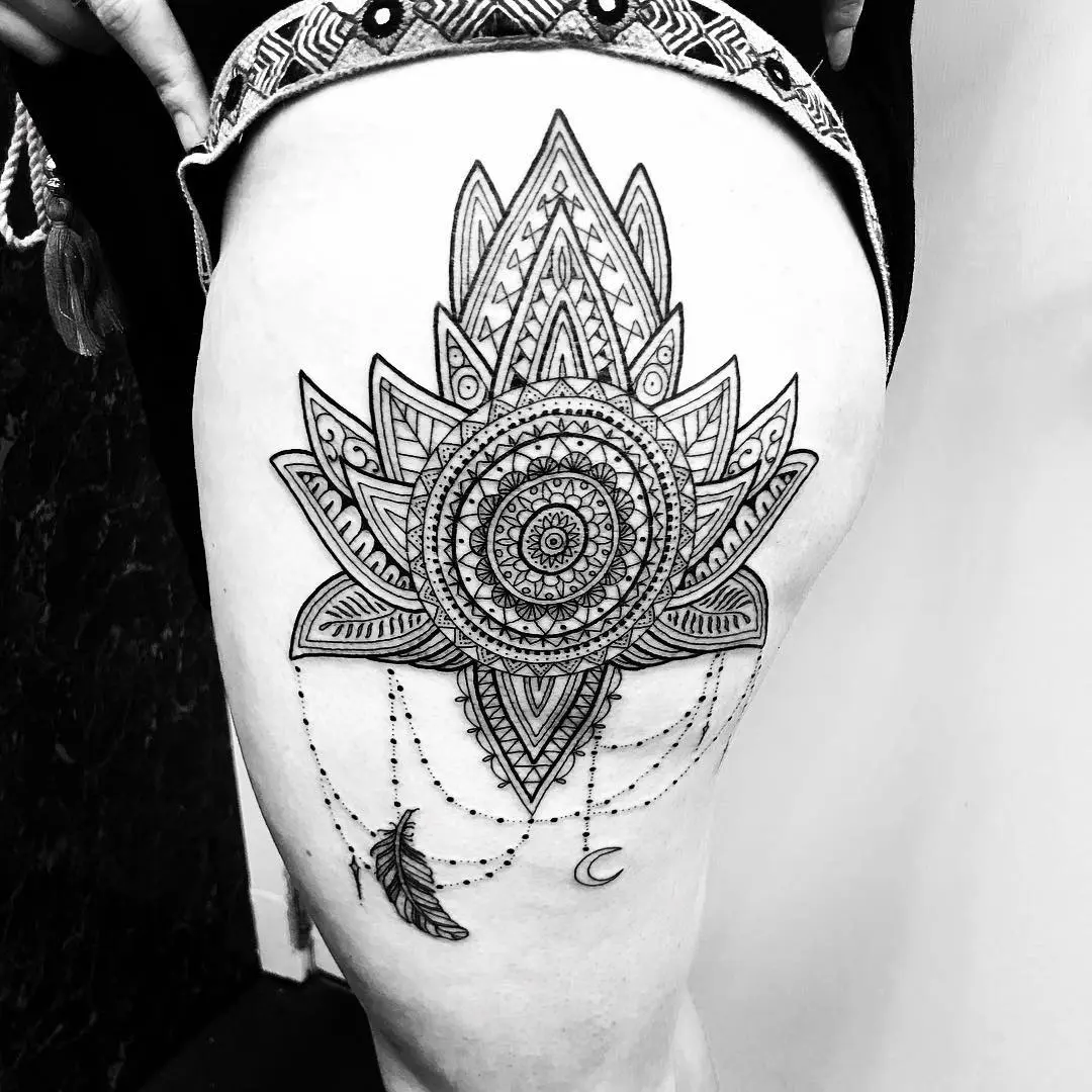 Dotwork Lotus - Fishink Tattoo