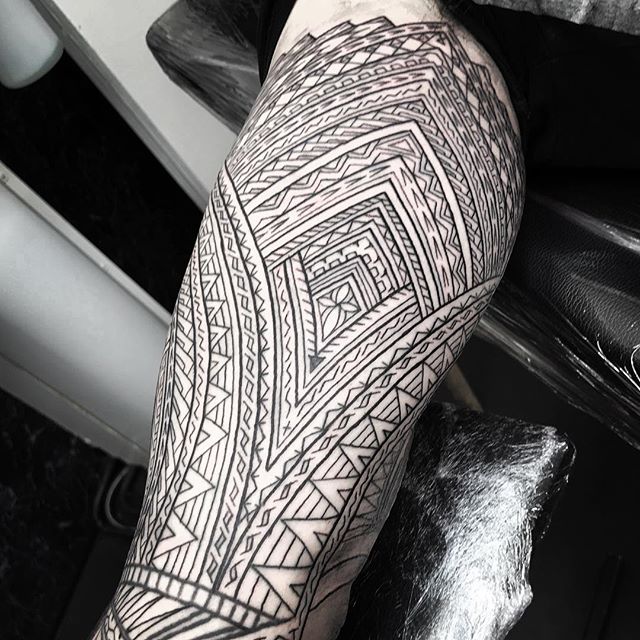 Lines under the arm for Sean today . . . inspired designs by ⋆ Studio ...