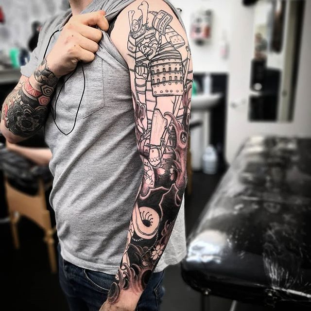 Made some progress on this and sleeve today here in scotland :) . . . . . .  . . .artists . ⋆ Studio XIII Gallery