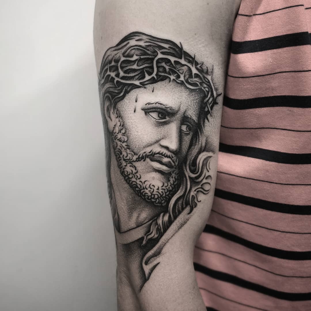 Jesus Tattoo Designs and How To Choose One | Jesus tattoo, Jesus tattoo  design, Forearm tattoos