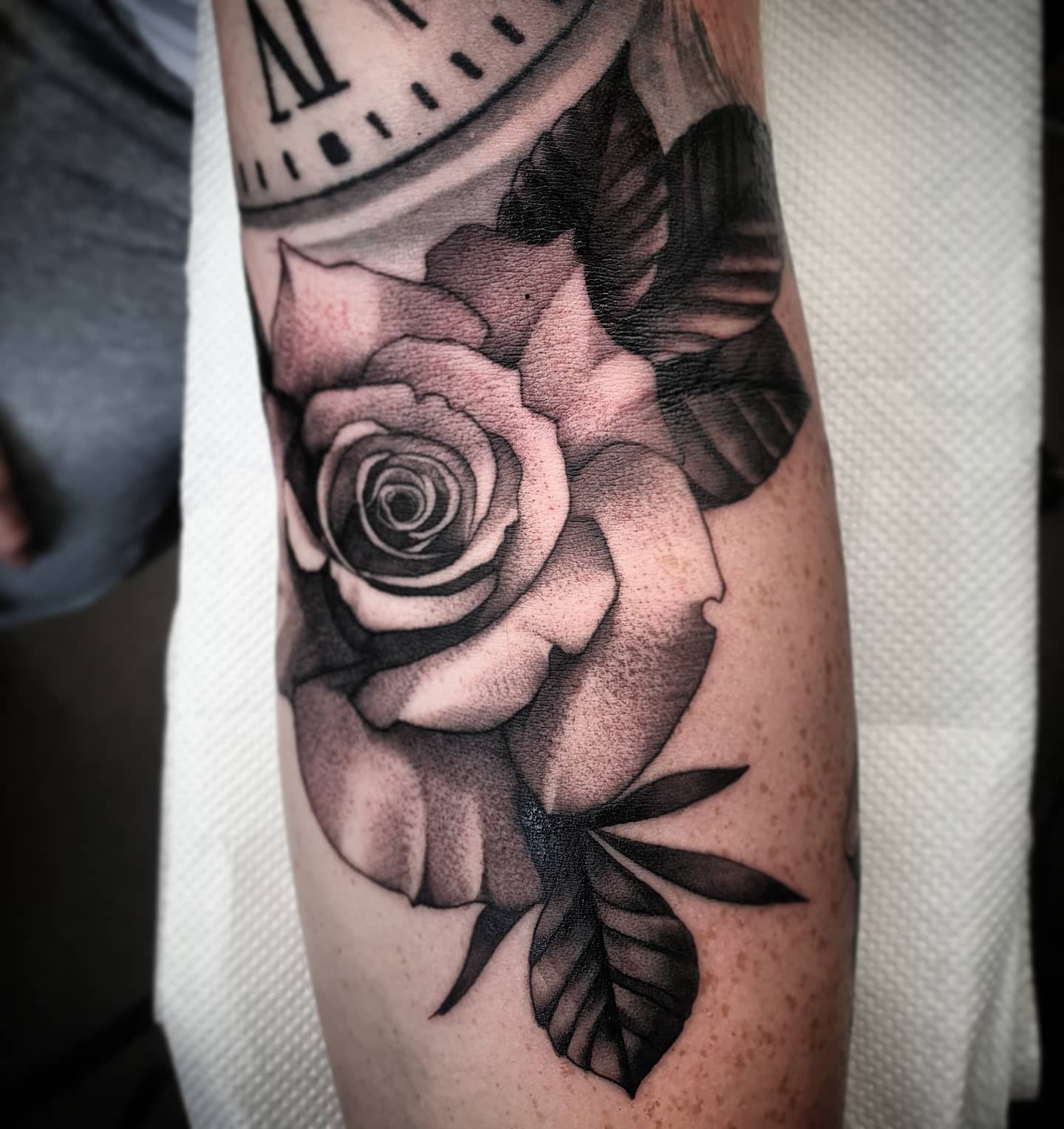 realistic tattoo roses