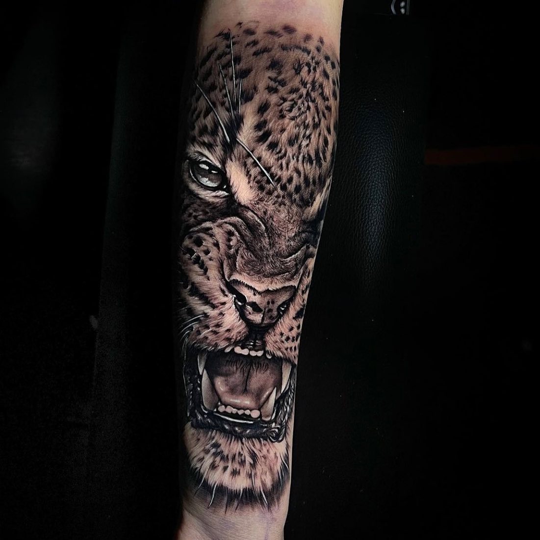 Beautiful leopard by our resident youngcaviartattoo ✨ Omar's