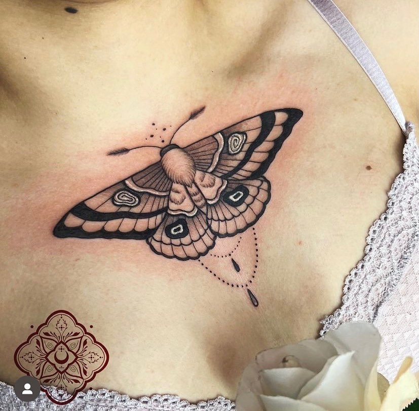 Pretty moth by thaisblanc ✨

If you’d like to get tattooed by Thais, feel free to send her a message or fill out the tattoo enquiry form on our website 🌸

           
