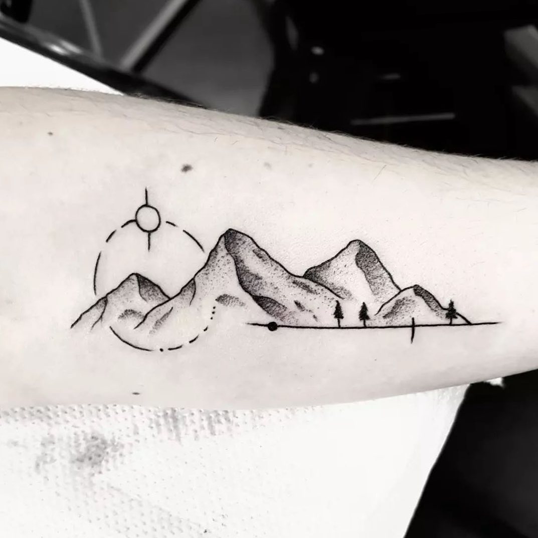 Little mountain piece by our resident Matias ✨

📲 mat.n.tatau 

If you would like to get tattooed by Matias, then please message him directly for a quote or fill out the tattoo enquiry form on our website 💫

                         totaltattoo barber_dts easytattoo_uk eternalink dynamiccolor lockdownneedle stencilstuff    