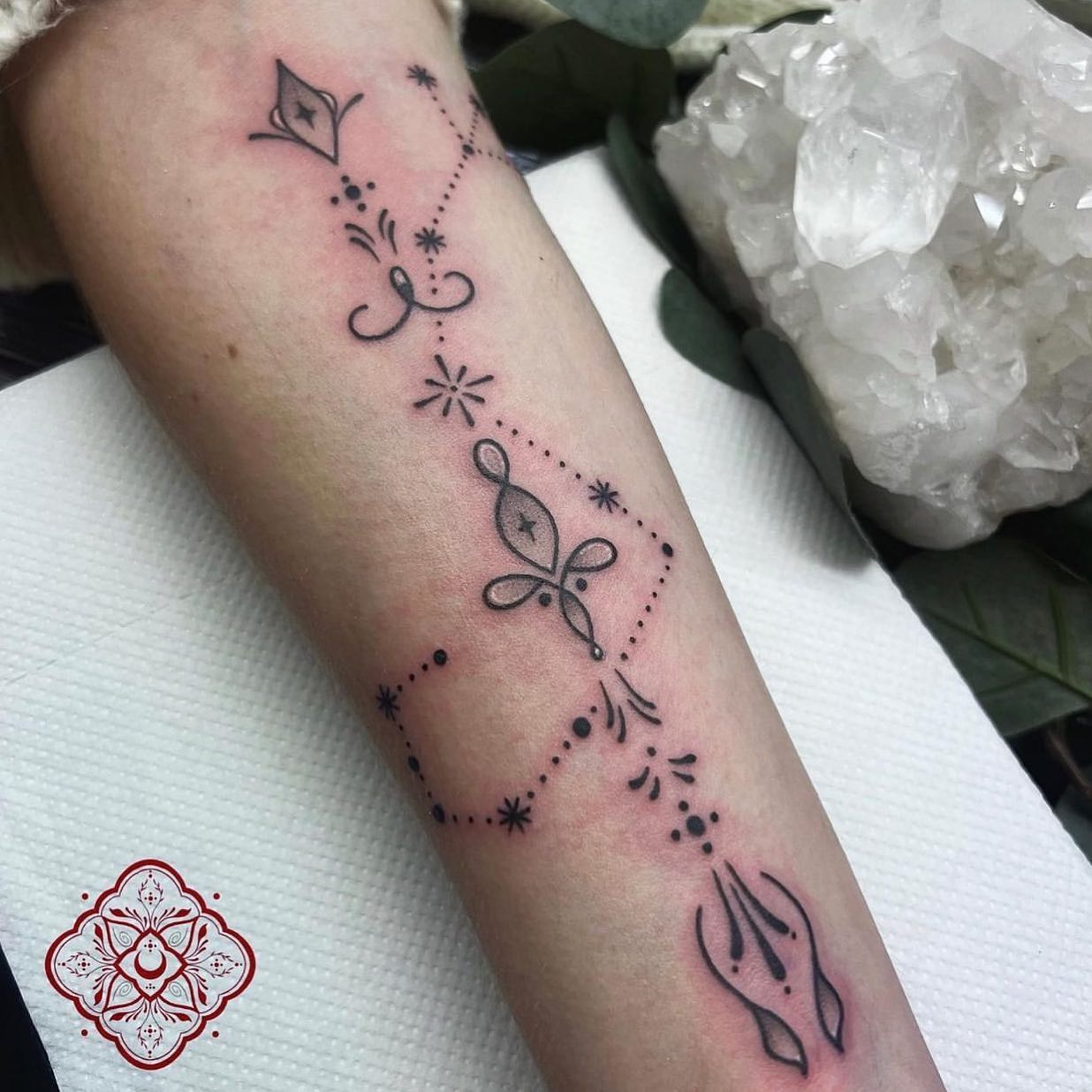 Cute little Scorpio constellation by our resident thaisblanc 💓

If you want to get tattooed by Thais please fill out the tattoo enquiry form on our website! 
______________________________________

                        barber_dts easytattoo_uk eternalink dynamiccolor lockdownneedle stencilstuff        
