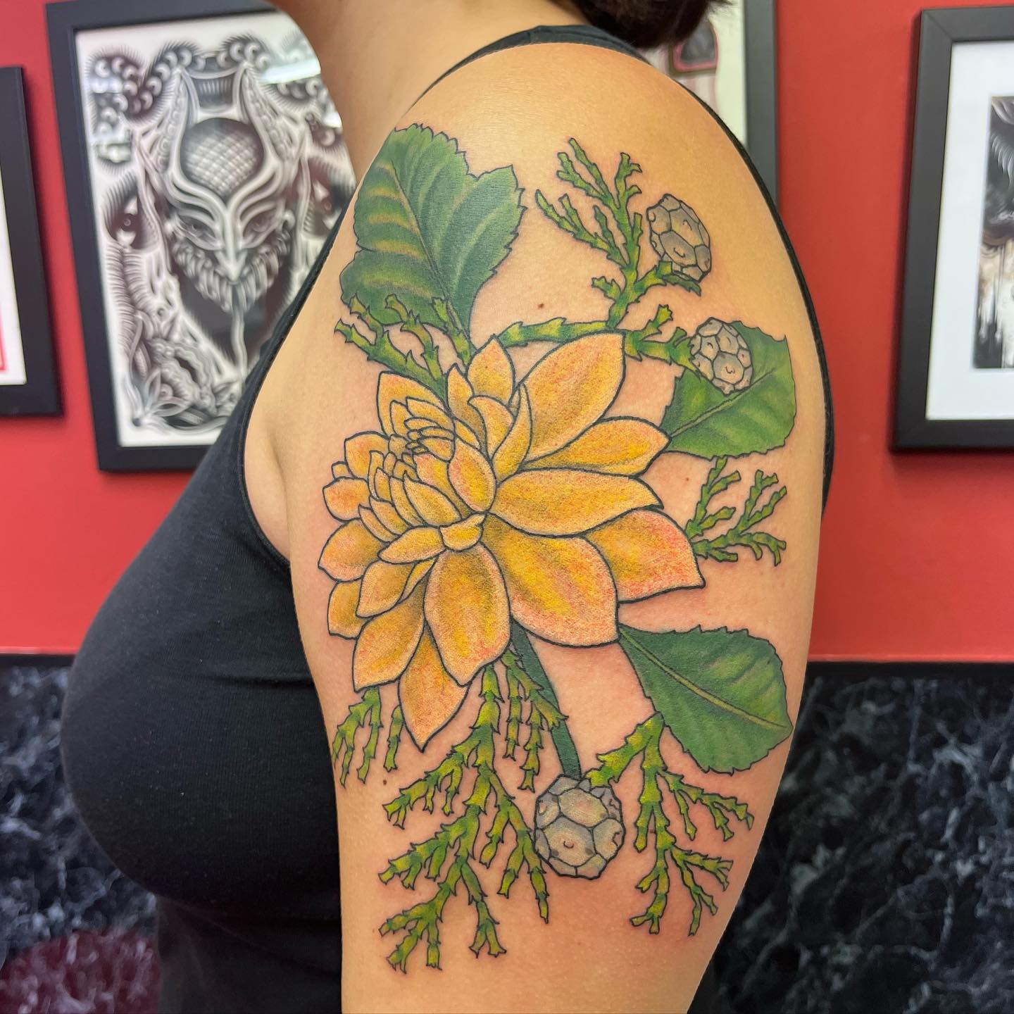 Yellow Dahlia and Lawson Cypress for Carmela, it was lovely to meet and spend the day making this with you. 

                