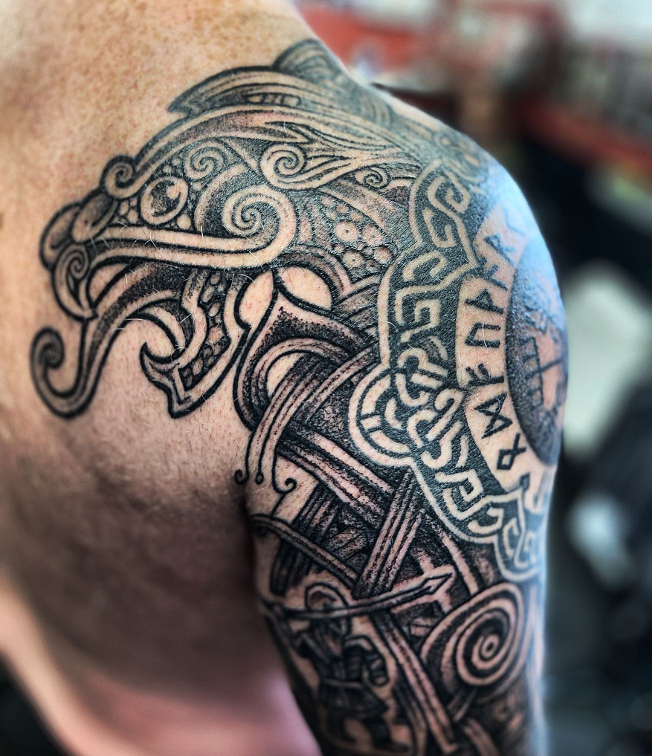 Some more of the sickest stuff from our resident marcdiamondtattoo 💪🏻⚔️

If you'd like to book in with Marc, please fill out our Tattoo Enquiry Form, or contact him directly!

                         totaltattoo barber_dts easytattoo_uk eternalink dynamiccolor lockdownneedle stencilstuff   