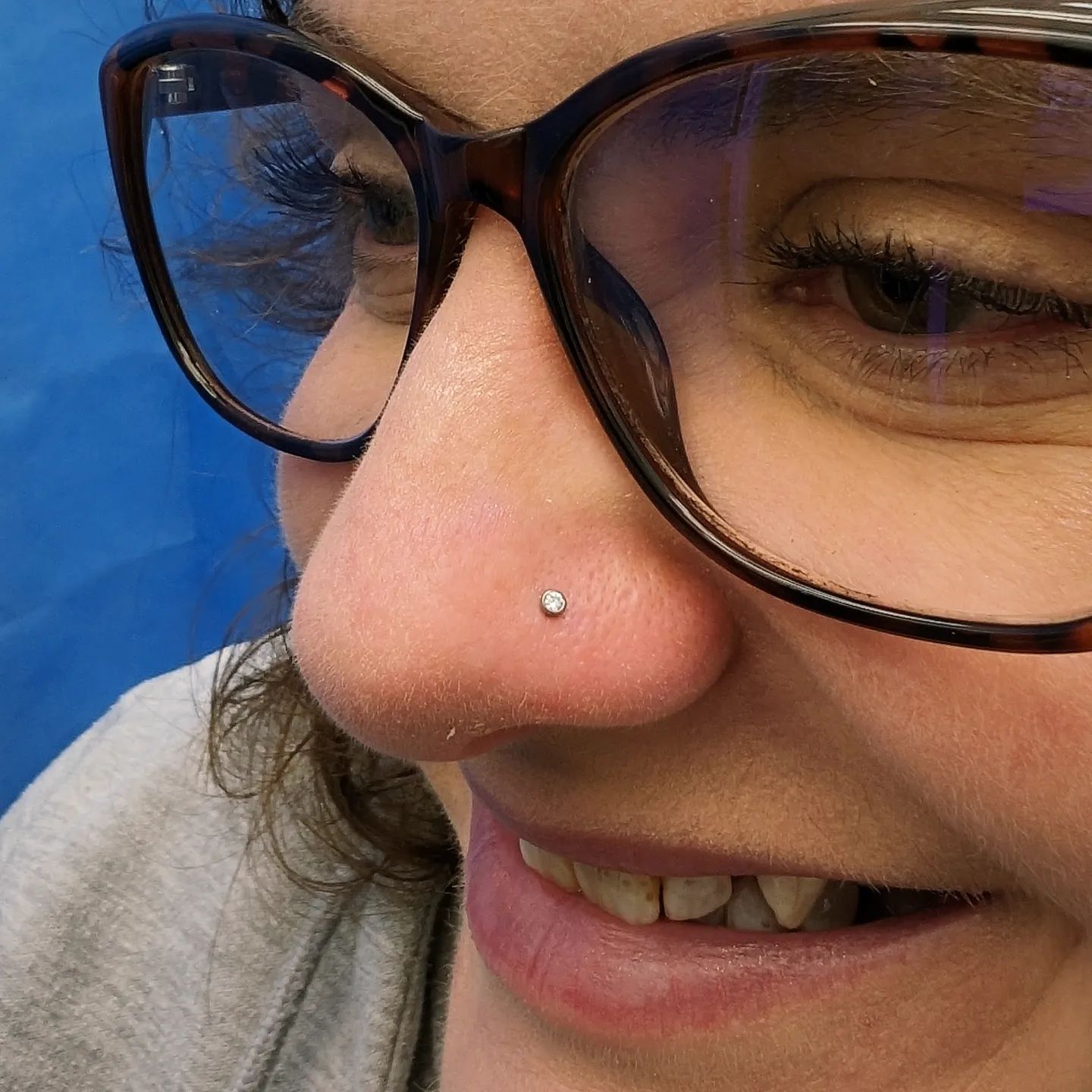 Nostril piercing with a clear crystal titanium stud. It's a classic for a reason ✨

                 