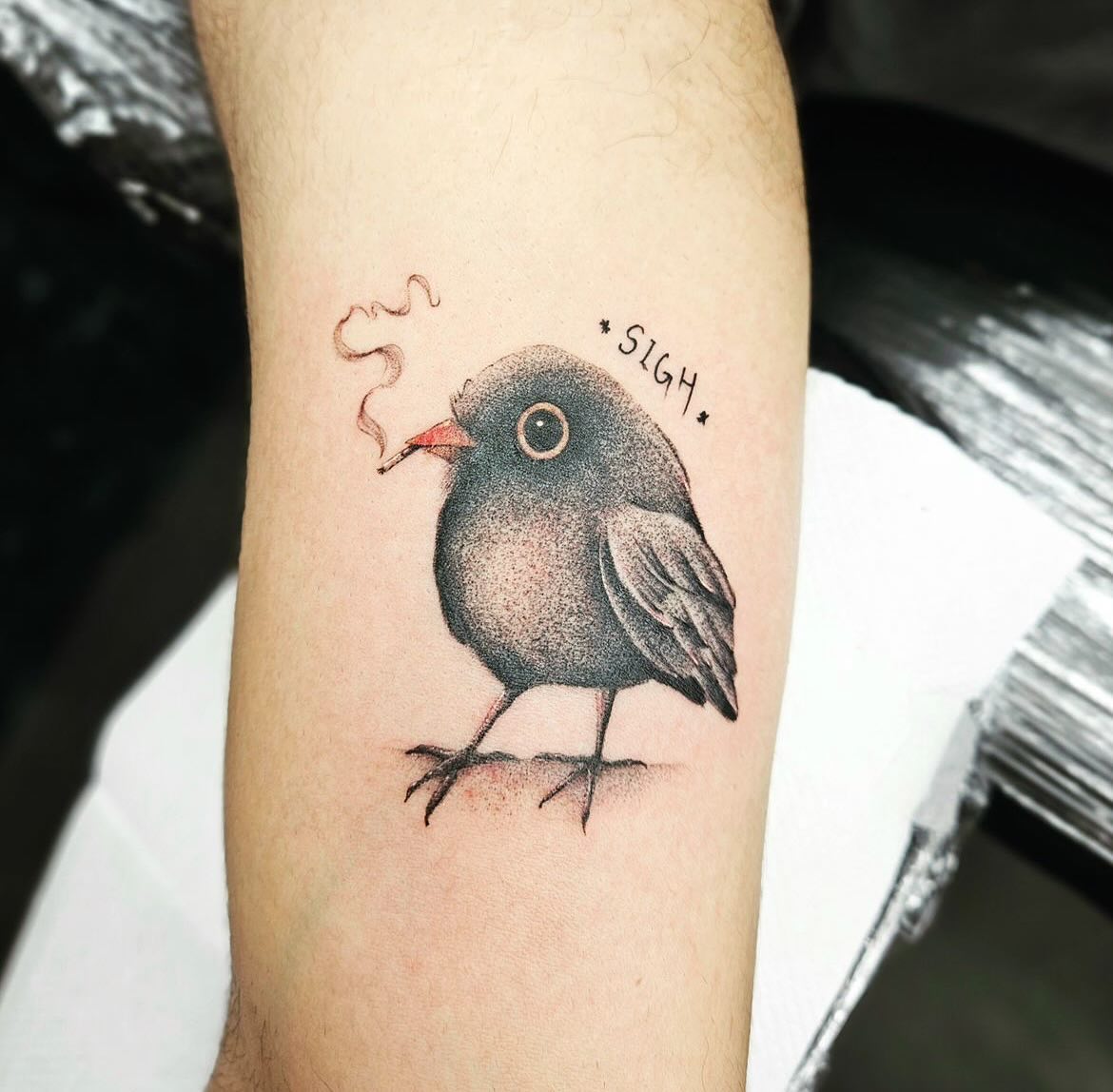 A cute wee Robin tattoo done by our own mat.n.tatau 

If you love Matias’s work fill in an enquiry form on our website or dm him directly 📲📲📲

                        barber_dts easytattoo_uk eternalink dynamiccolor lockdownneedle stencilstuff   